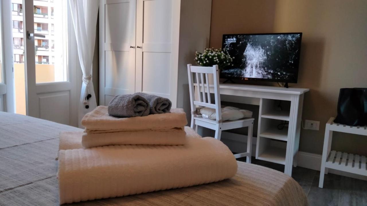 Momhouse - Appartamento - Cagliari Eksteriør billede